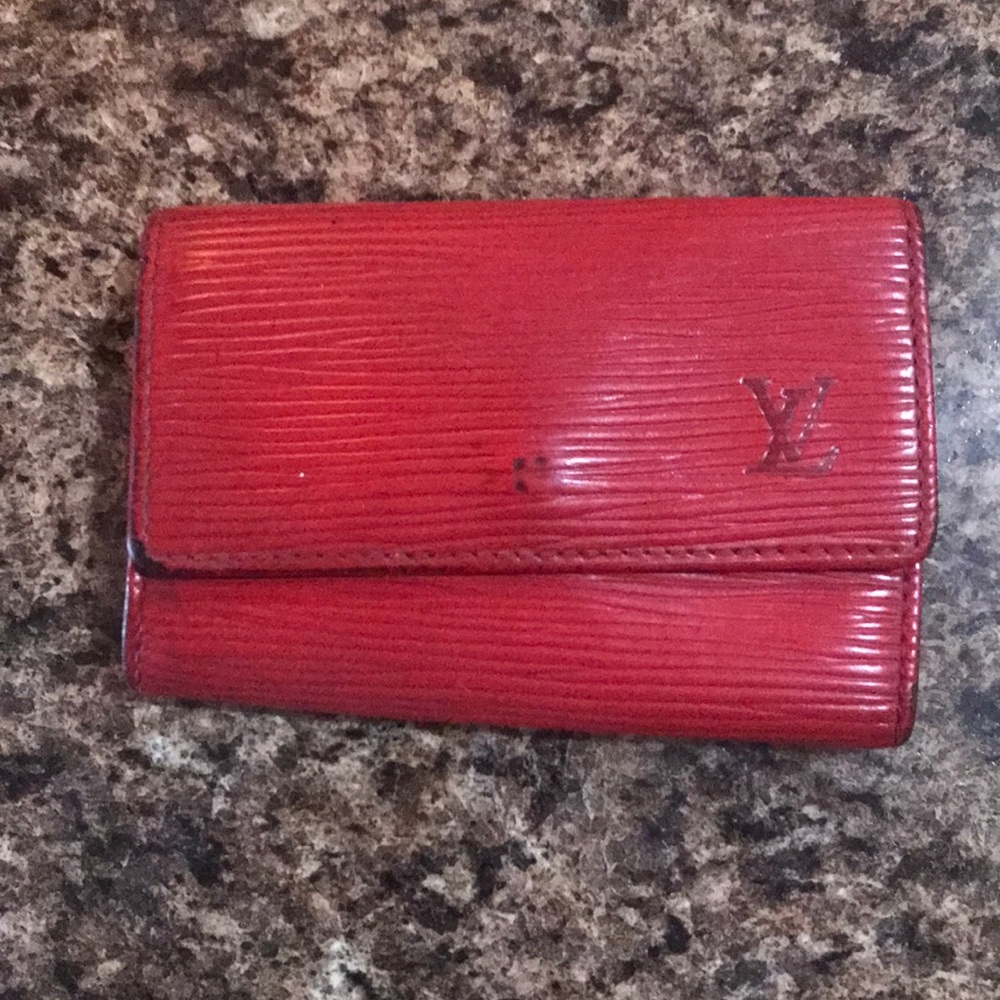 Red Epi LV Leather Key Holder - Picture 4 of 8
